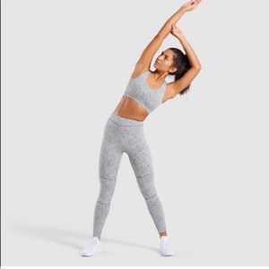 Gymshark texture fluer set grey